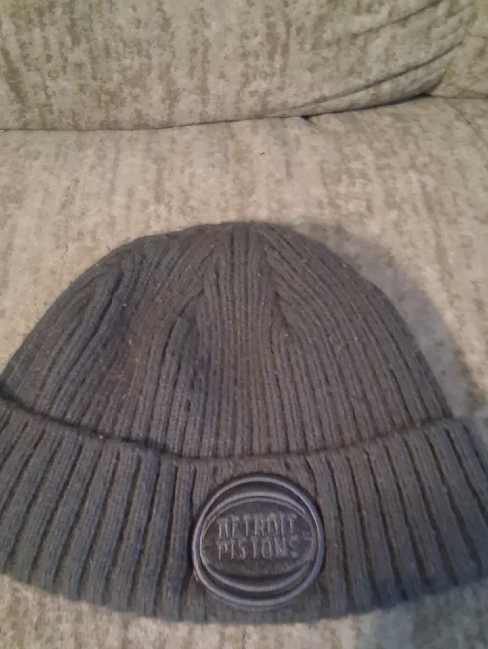 New Era Detroit Pistons Gray Knit Beanie